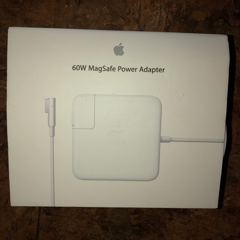 60W MagSafe power adapter